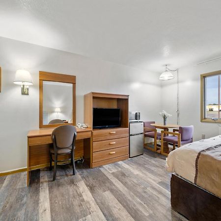 Executive Inn Cass City Esterno foto